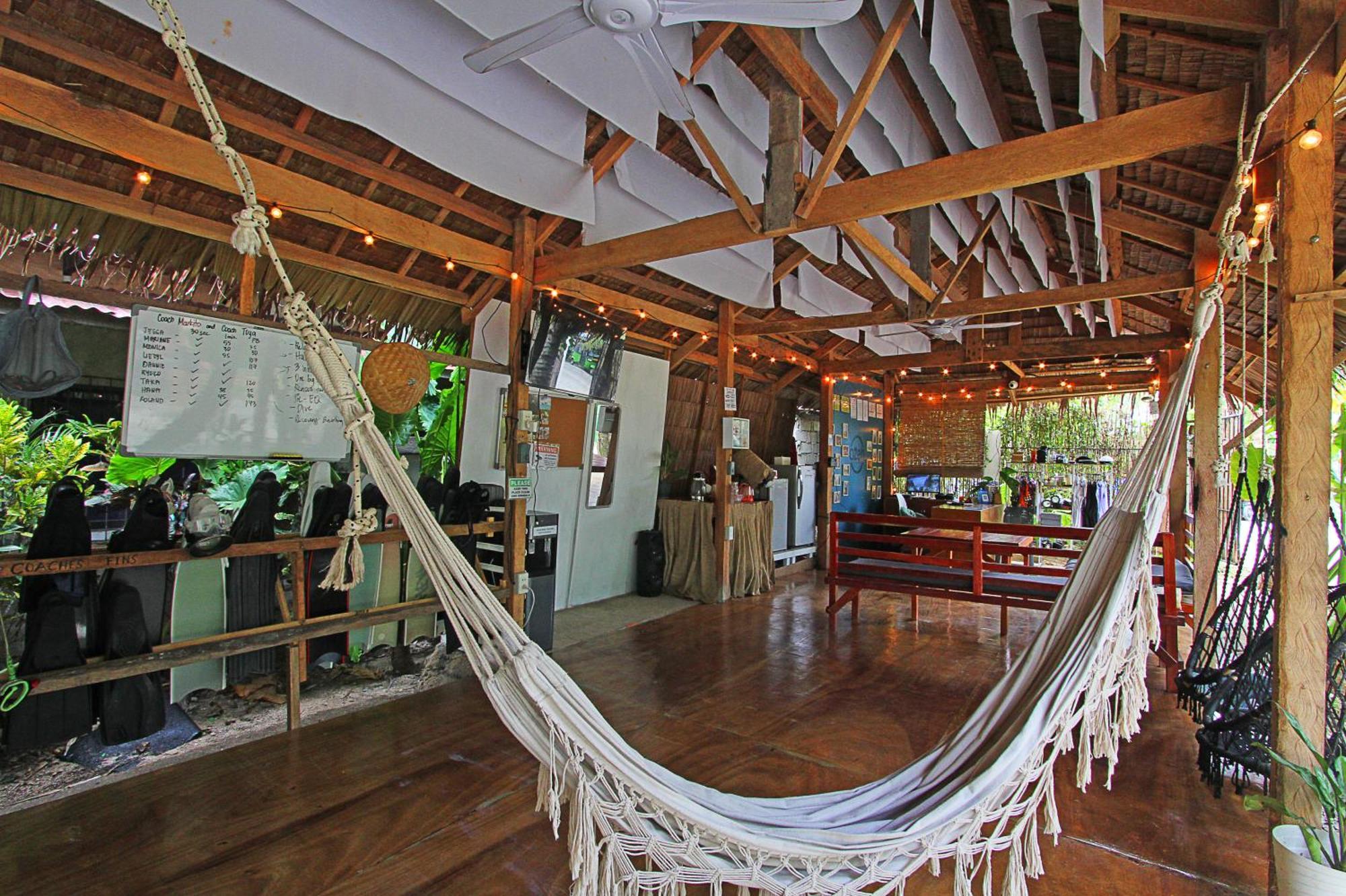ג'נרל לונה Ozen Freediving Hostel מראה חיצוני תמונה